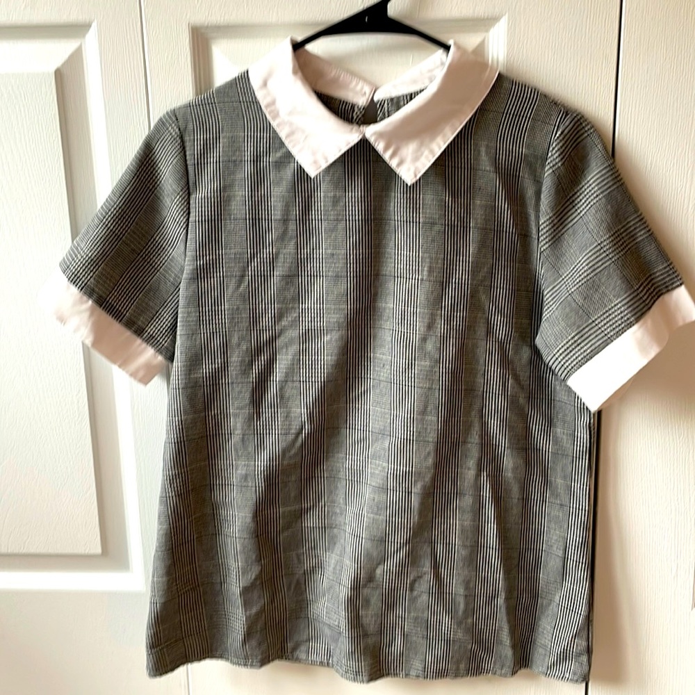 Plaid Dress Shirt with White Collar